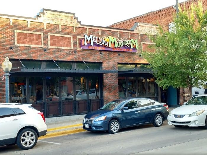 Mellow Mushroom Restaurant - ZingMyOrder