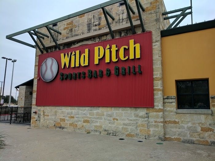 Wild Pitch Sports Bar Restaurant Zingmyorder